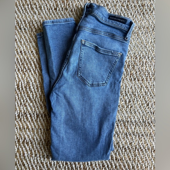 Citizens of Humanity Rocket Crop - Picture 1 of 9